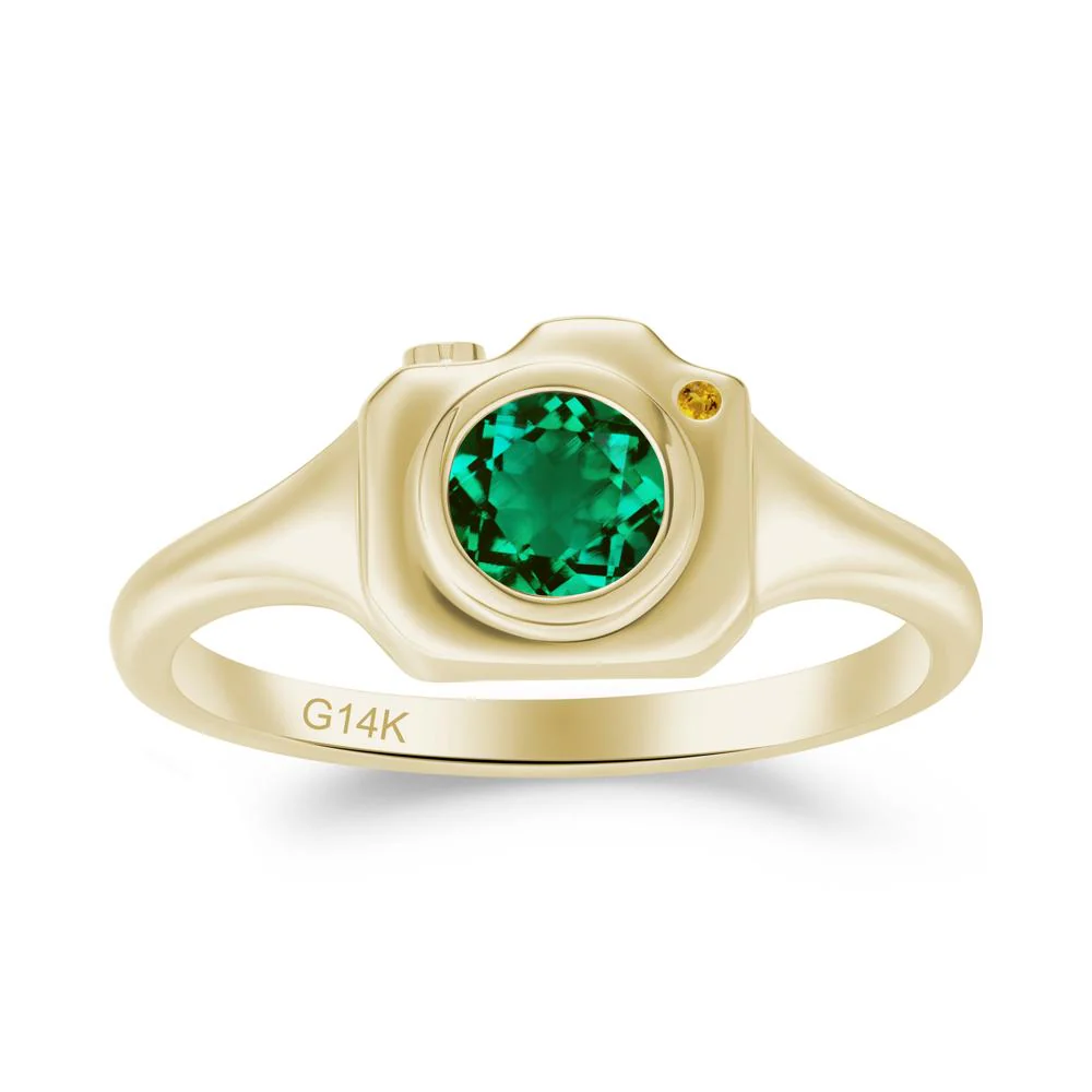 Creative Emerald and Citrine Statement Ring - Image 5