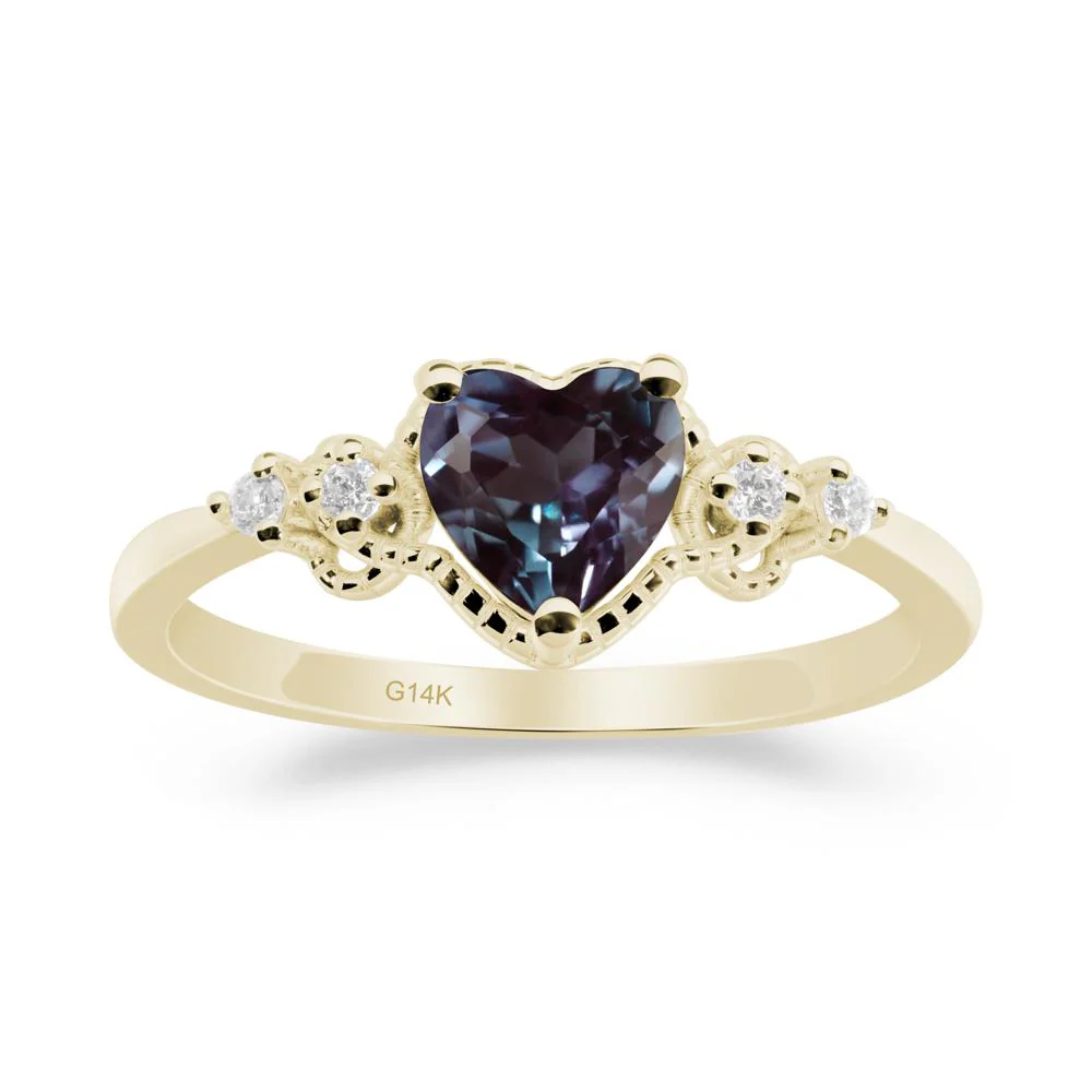 Creative Heart Shaped Alexandrite Ring - Image 2