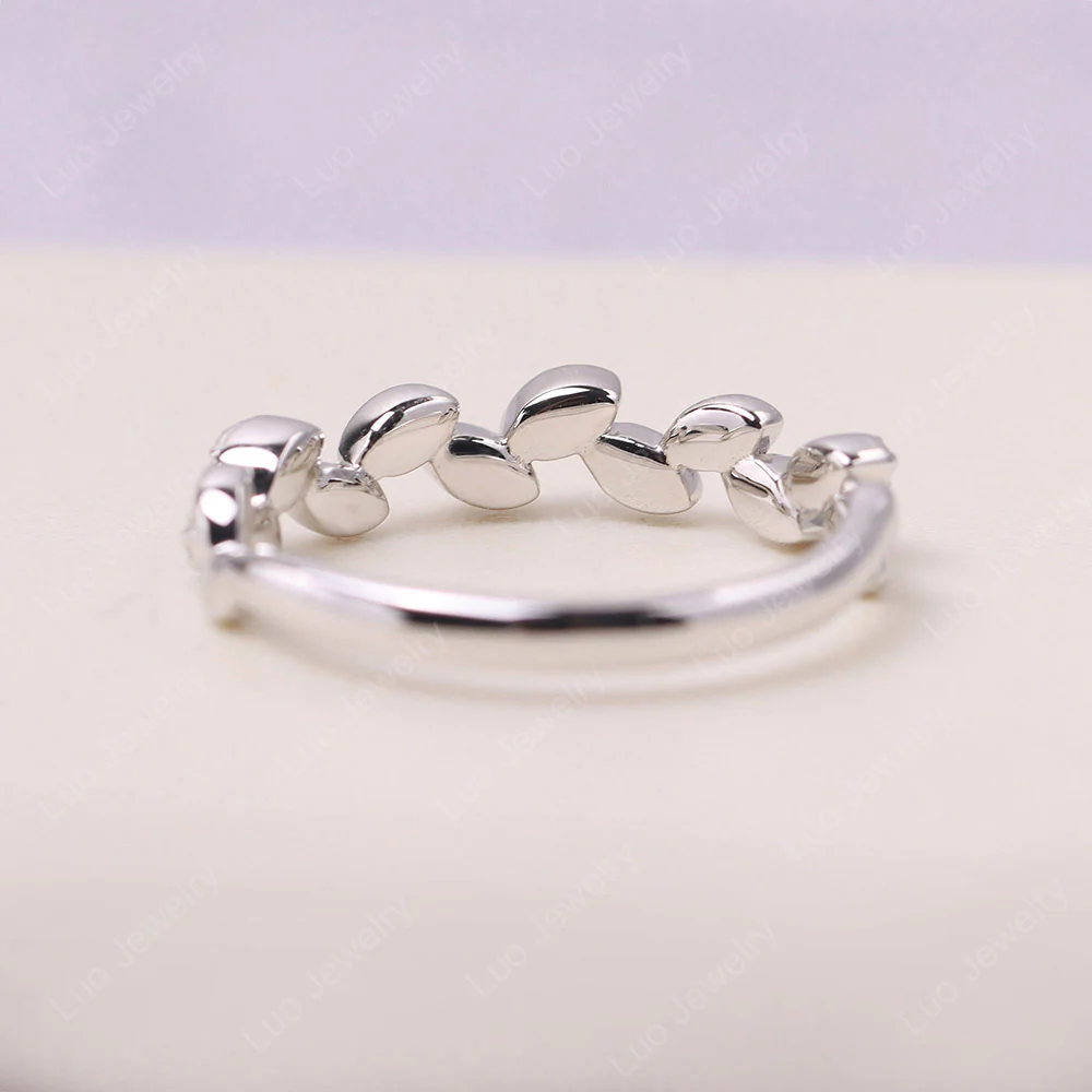 Cubic Zirconia Leaf Band Ring - Image 3
