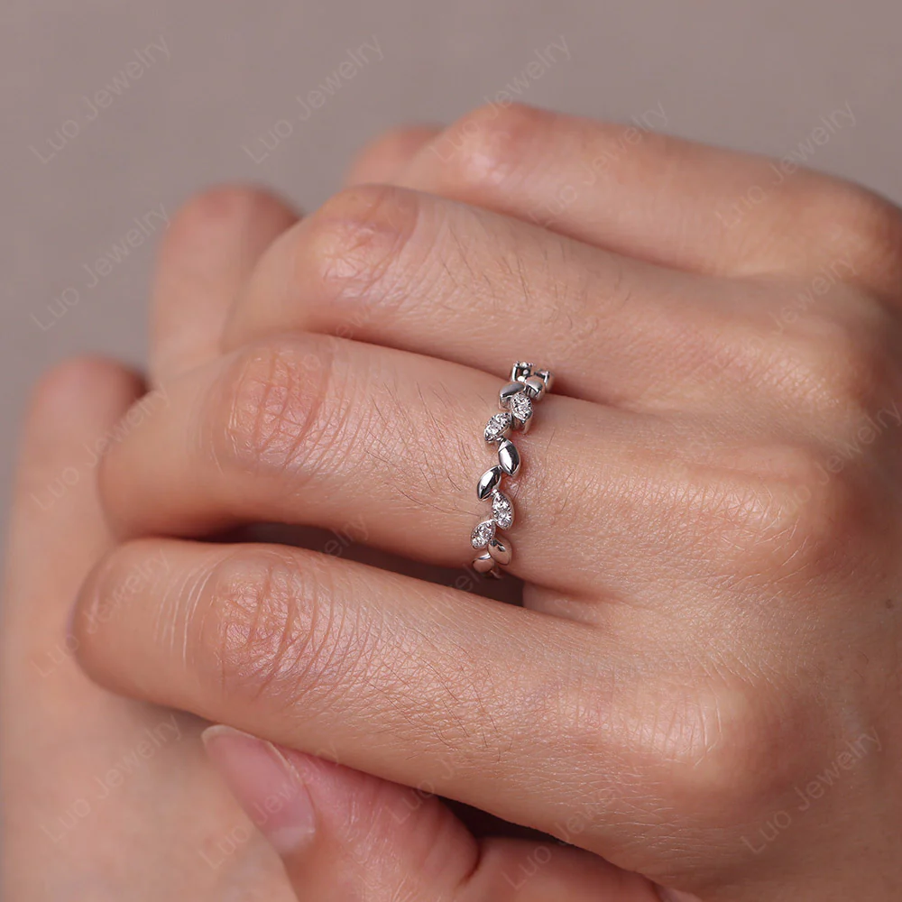 Cubic Zirconia Leaf Band Ring - Image 5