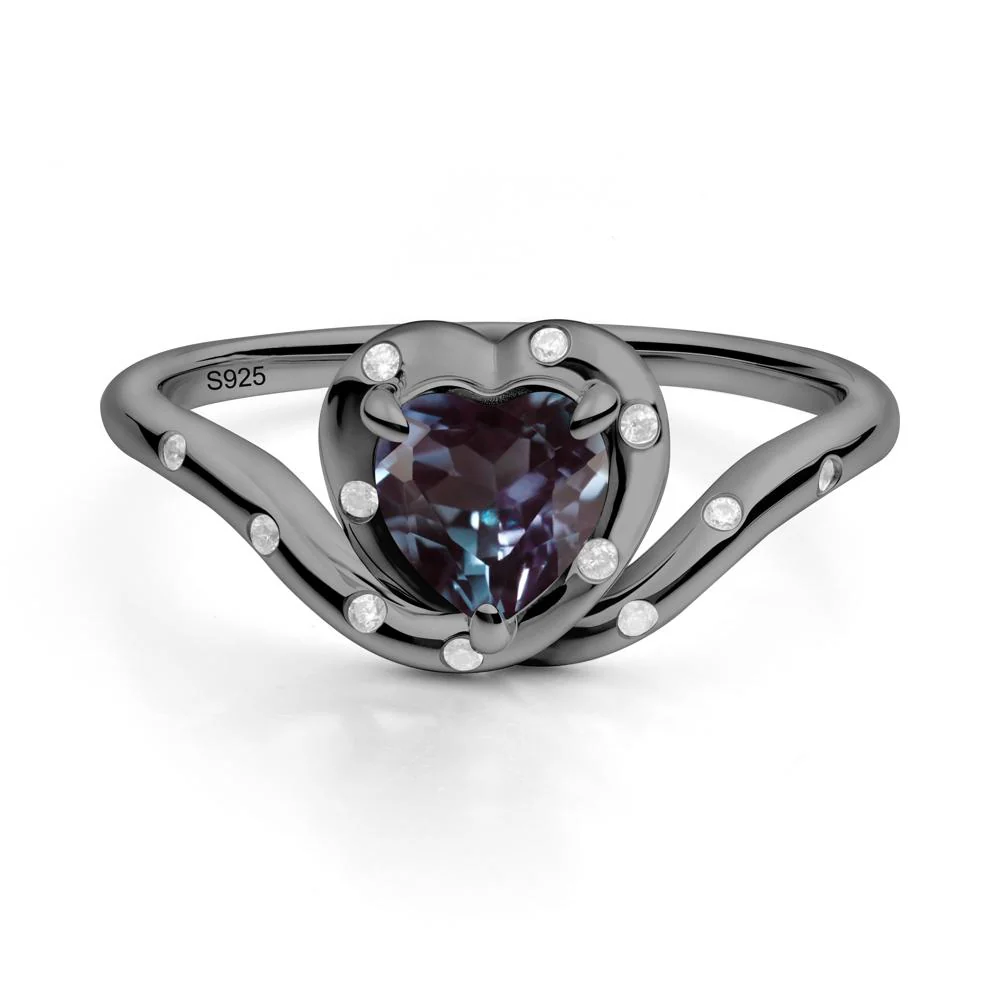 Curved Shank Heart-Shaped Alexandrite Ring - Image 9