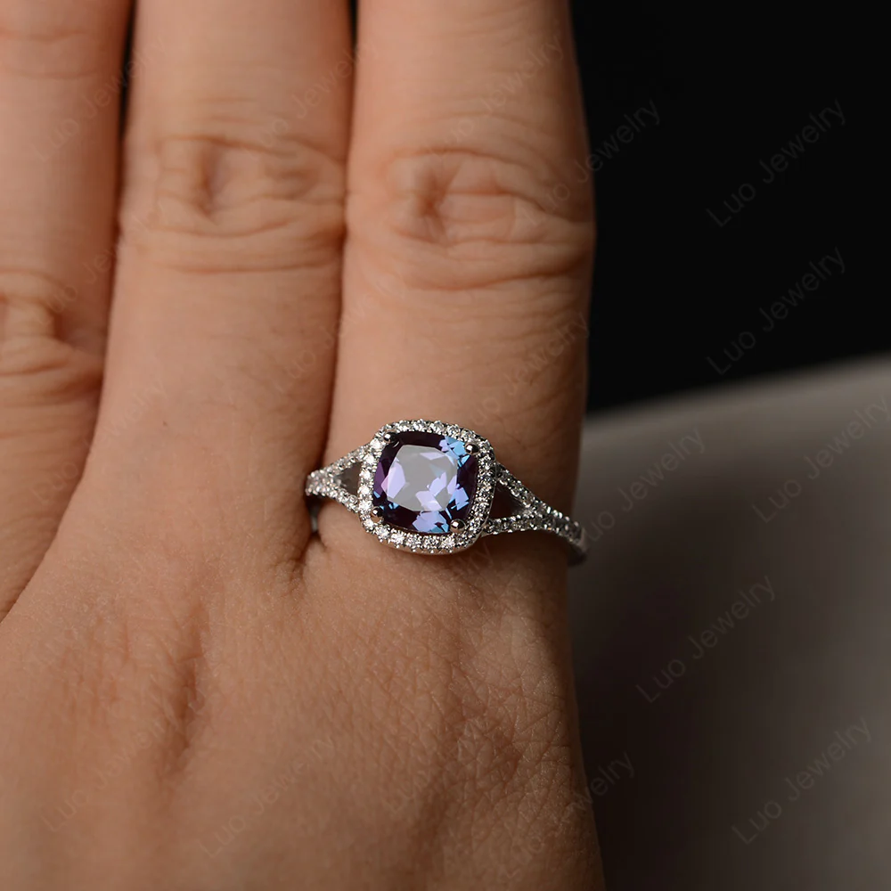 Cushion Alexandrite Halo Split Shank Ring - Image 4