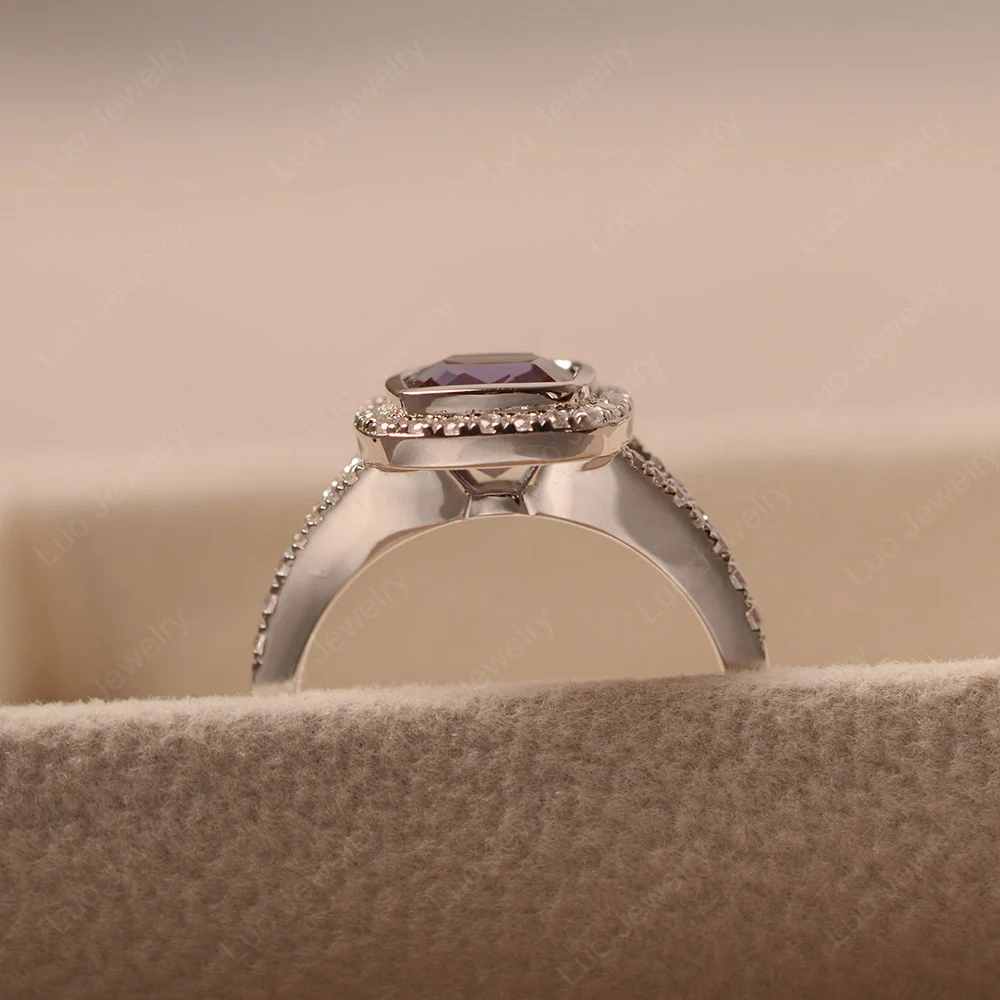 Cushion Cut Alexandrite Halo Bezel Set Ring - Image 5
