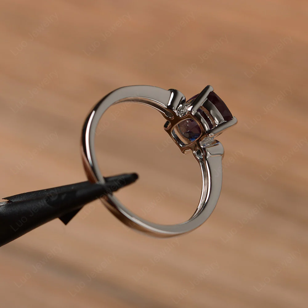 Cushion Cut Alexandrite Pave Ring - Image 3