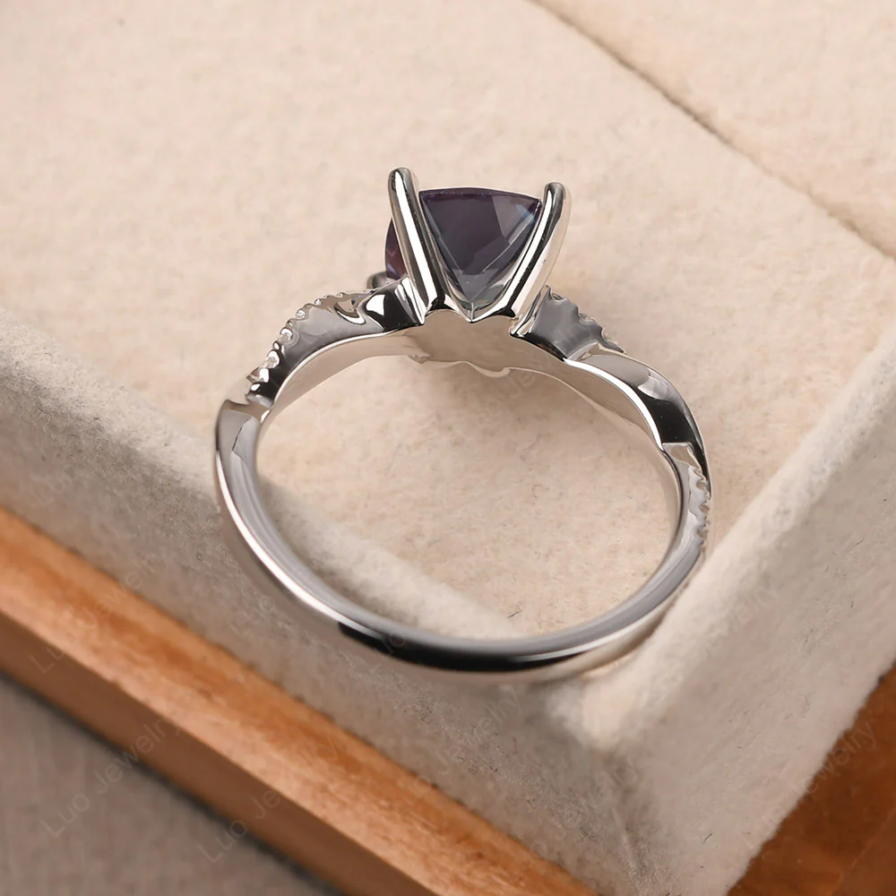 Cushion Alexandrite Twist Engagement Ring - Image 3