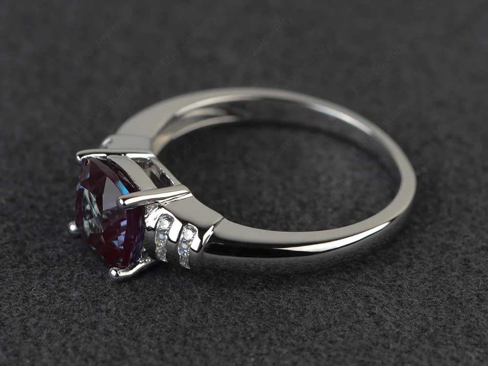 Simple Cushion Alexandrite Ring - Image 2