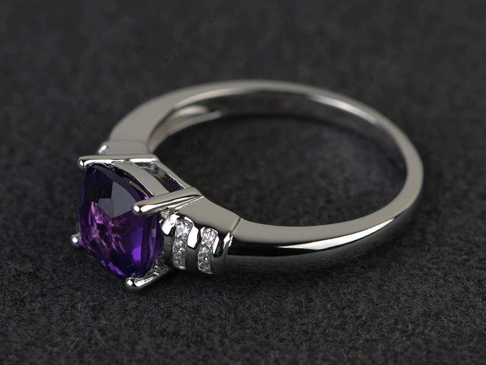 Simple Cushion Amethyst Ring - Image 2