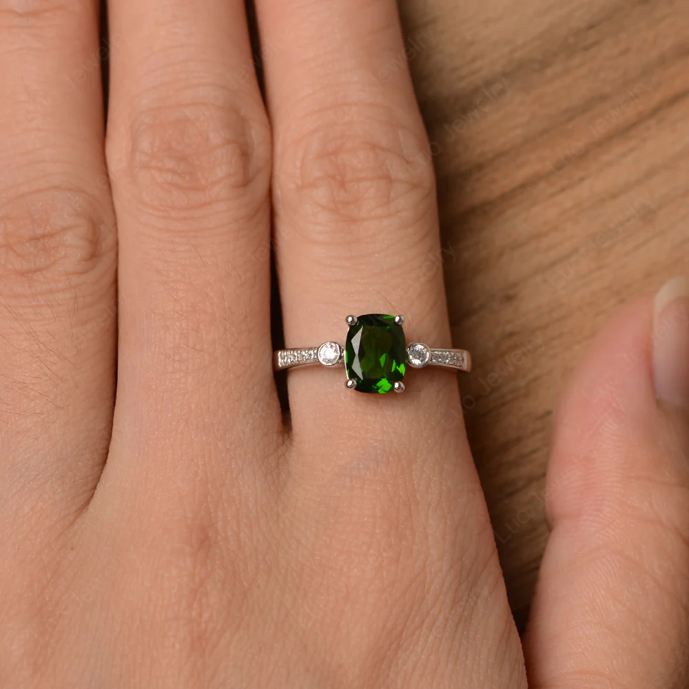 Cushion Cut Diopside Pave Ring - Image 4