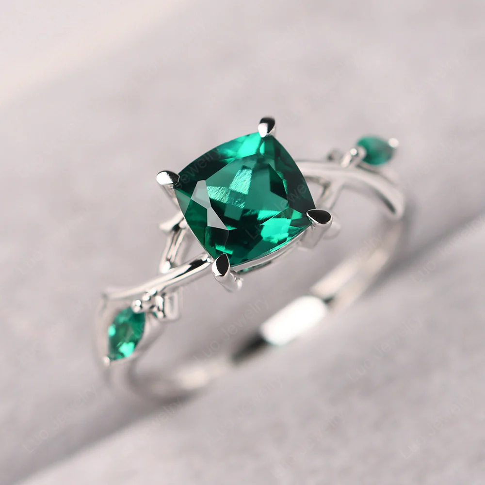 Cushion Emerald Willow Ring