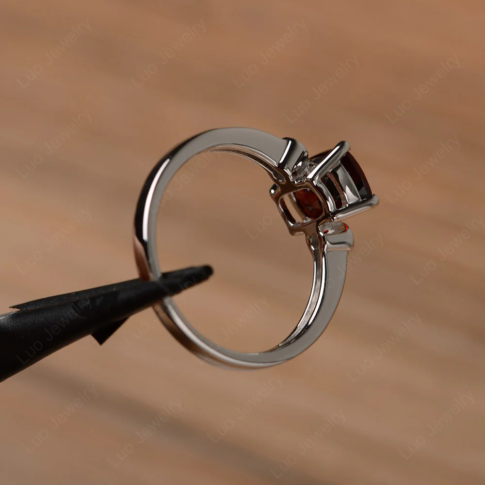 Cushion Cut Garnet Pave Ring - Image 3