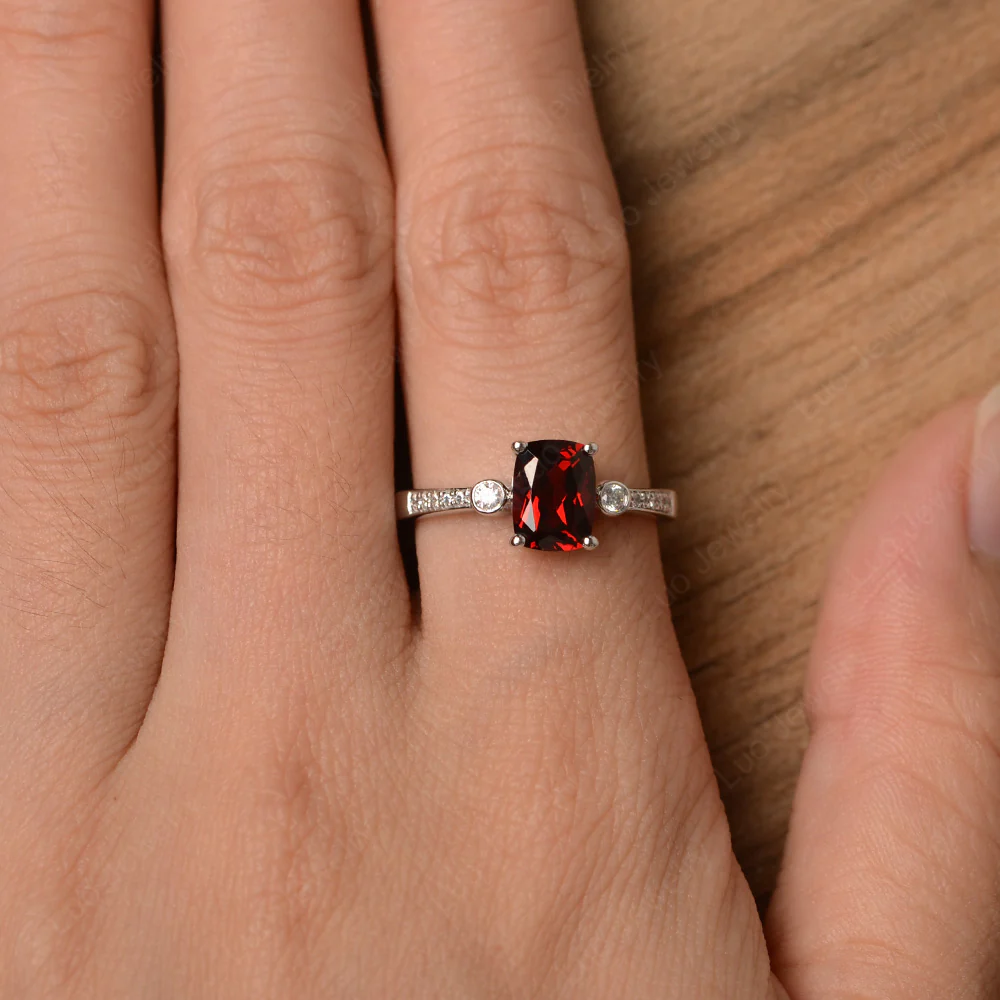 Cushion Cut Garnet Pave Ring - Image 4