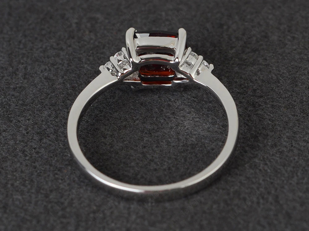 Cushion Cut Garnet Ring - Image 3