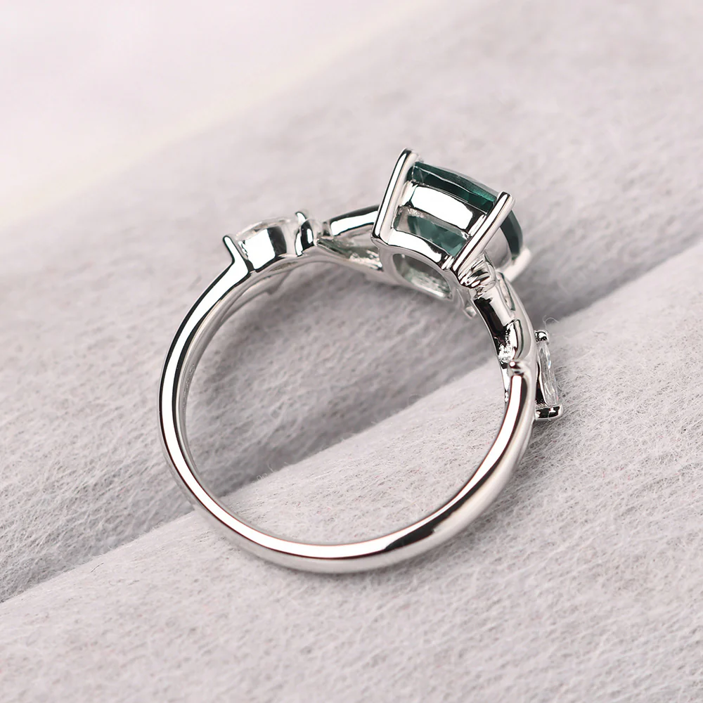 Cushion Green Sapphire Willow Ring - Image 4