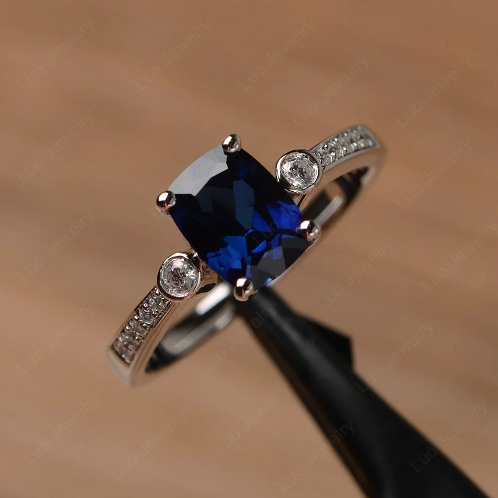 Cushion Cut Sapphire Pave Ring - Image 2