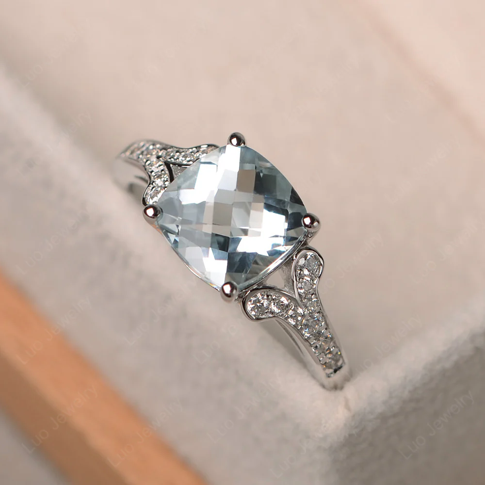 Cushion Shaped Aquamarine Ring - Image 2