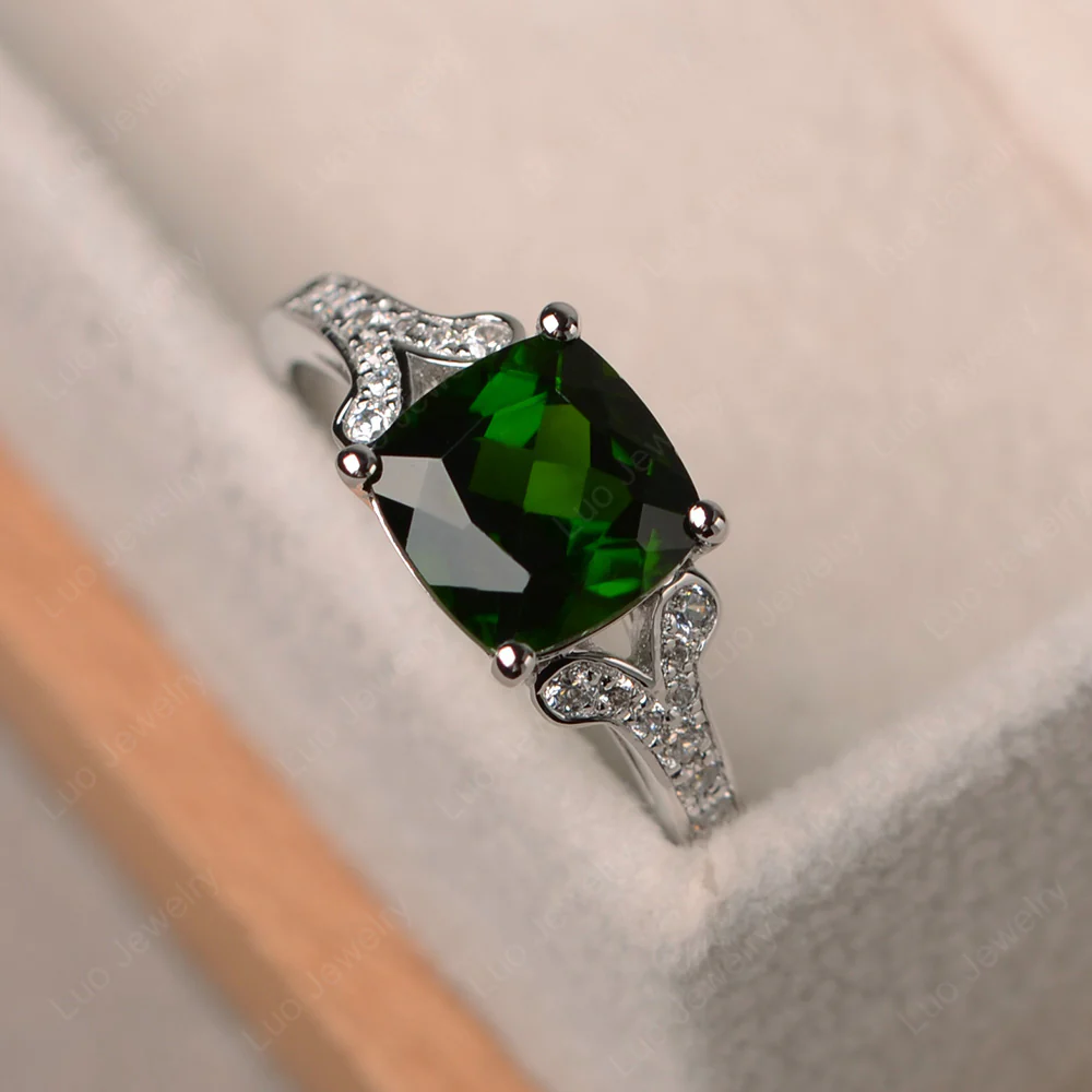 Cushion Shaped Diopside Ring - Image 2