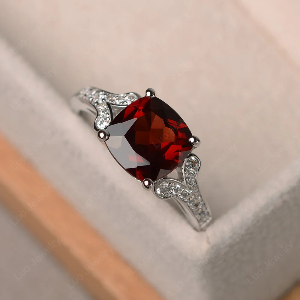 Cushion Shaped Garnet Ring - Image 2