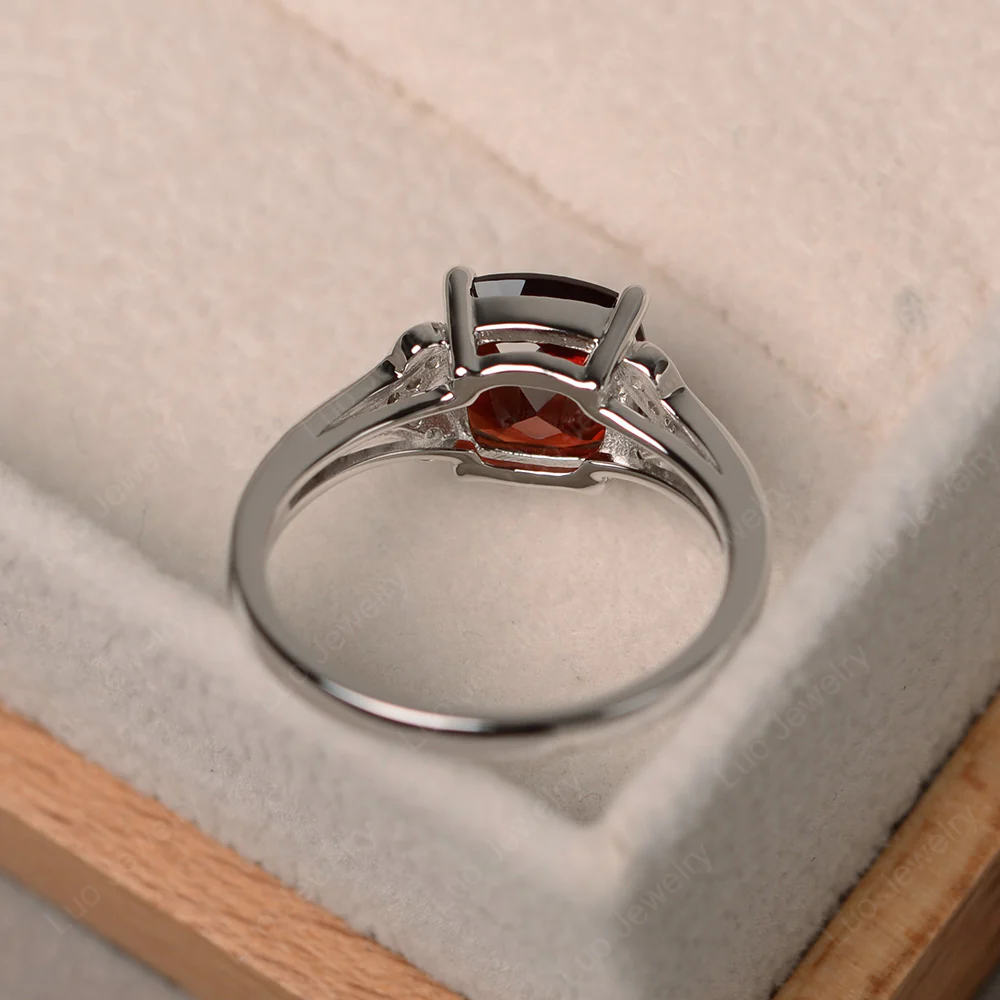 Cushion Shaped Garnet Ring - Image 3