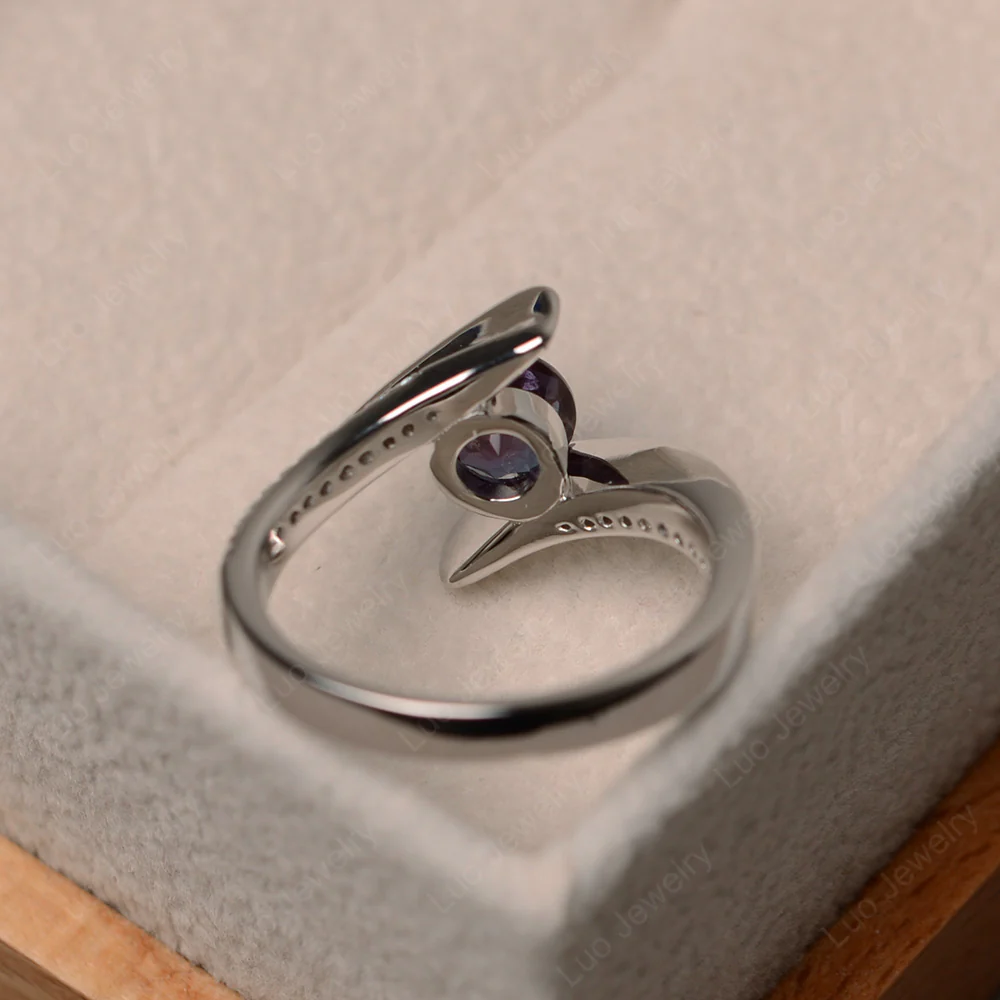 Round Alexandrite Tension Setting Ring - Image 3