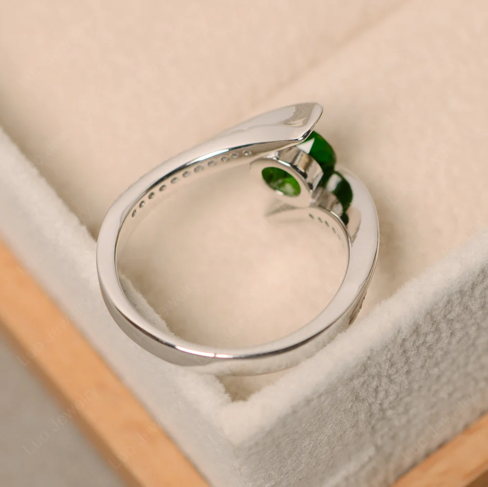 Tension Set Diopside Ring - Image 3