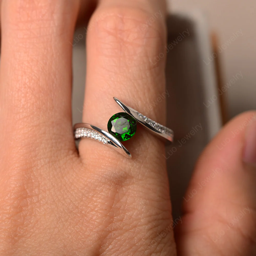 Tension Set Diopside Ring - Image 4