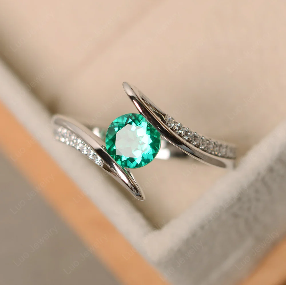 Round Emerald Tension Setting Ring