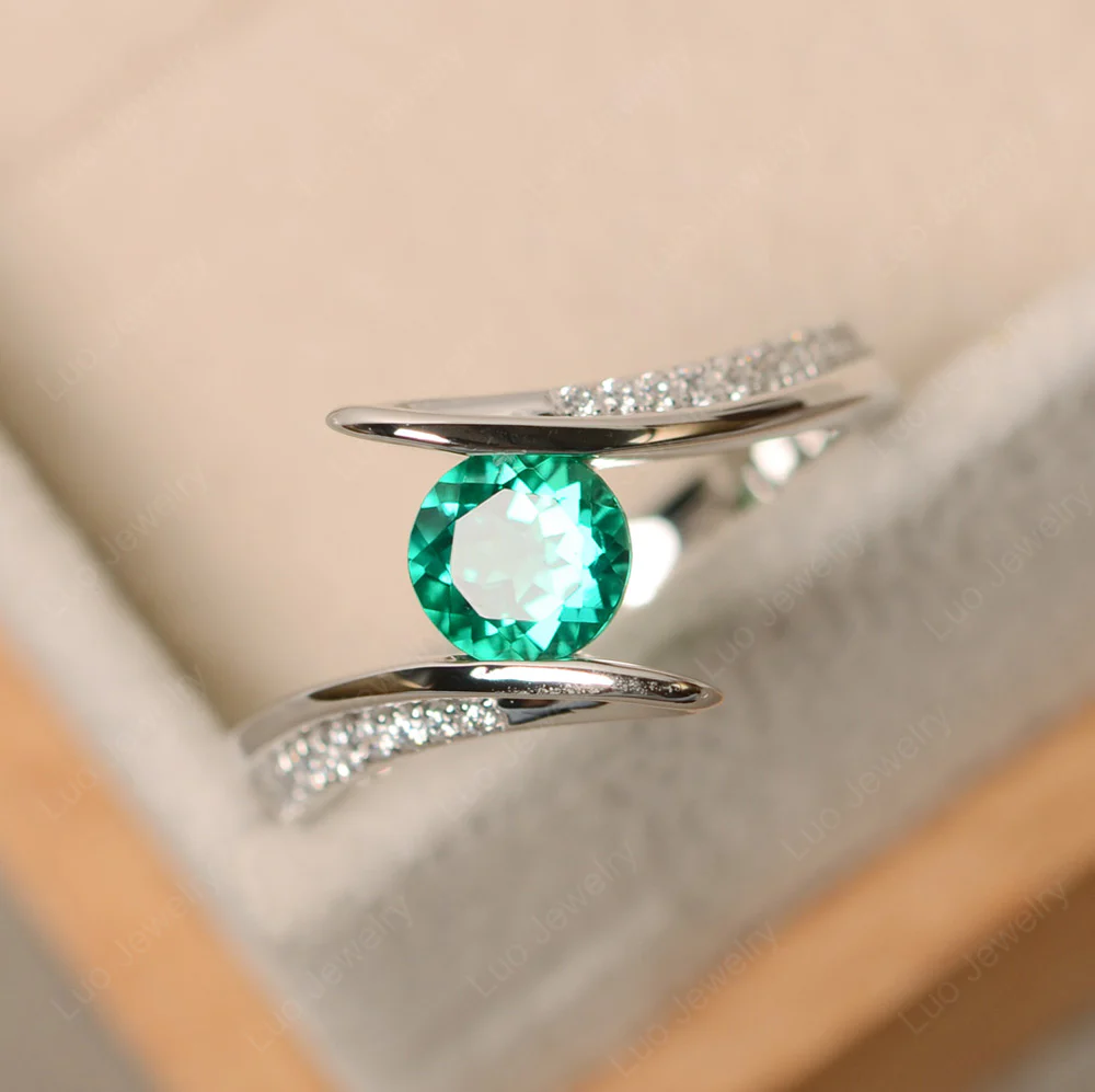Round Emerald Tension Setting Ring - Image 2