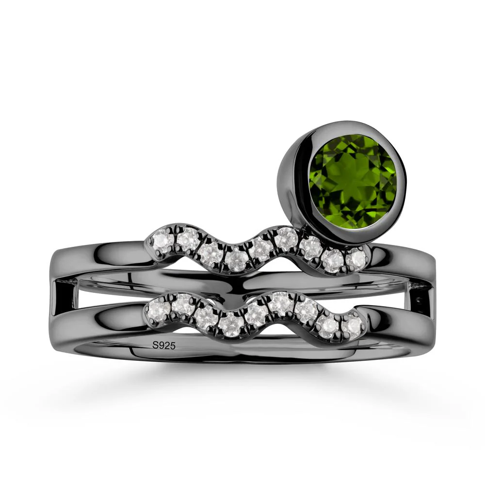 Double Band Aquarius Zodiac Diopside Ring - Image 8