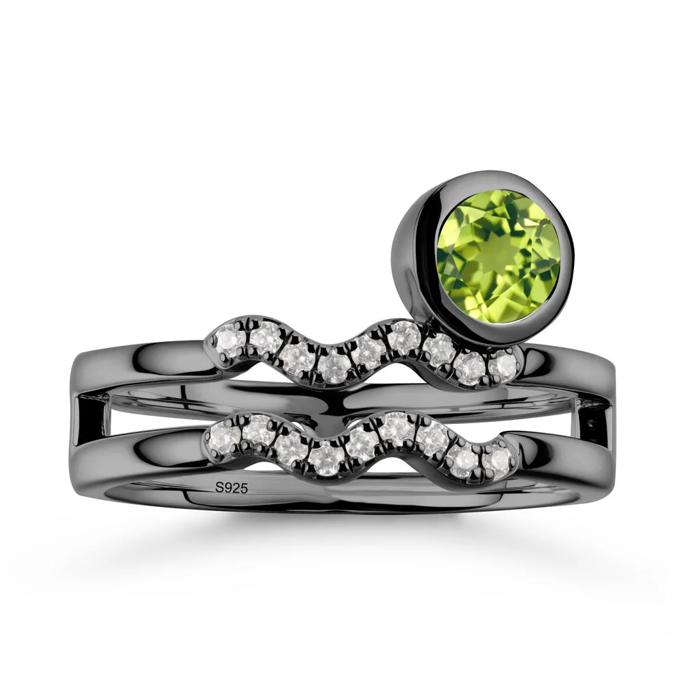 Double Band Aquarius Zodiac Peridot Ring - Image 8