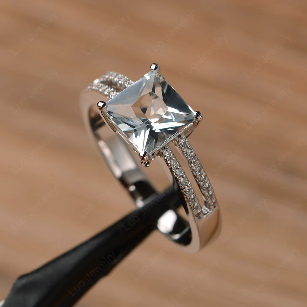 Aquamarine Double Band Engagement Ring - Image 2