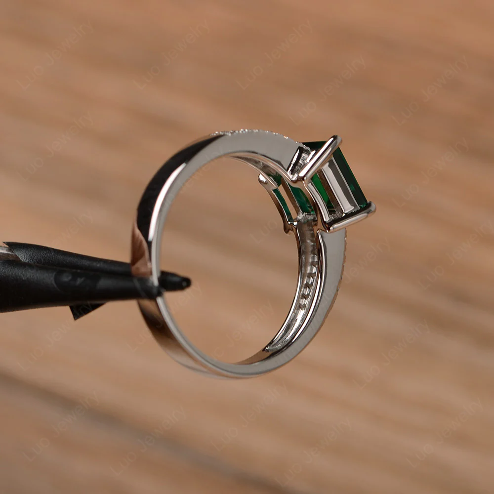 Emerald Engagement Ring Double Band - Image 2
