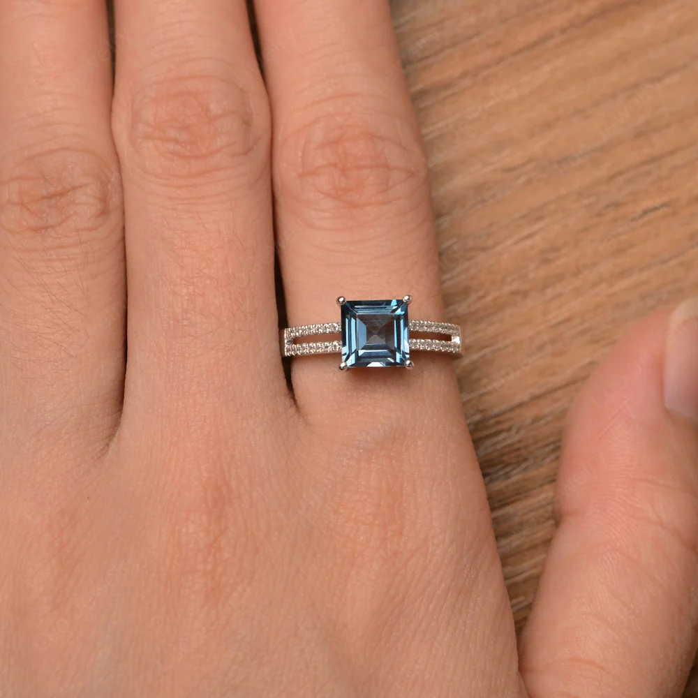 London Blue Topaz Double Band Engagement Ring - Image 4