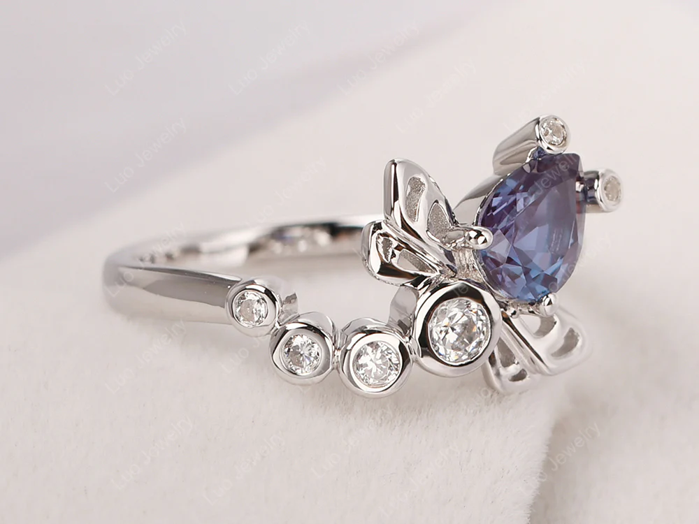 Alexandrite Dragonfly Engagement Ring - Image 2
