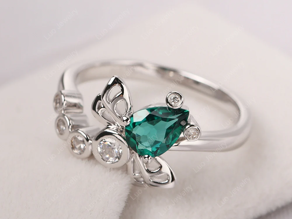 Emerald Dragonfly Ring - Image 2