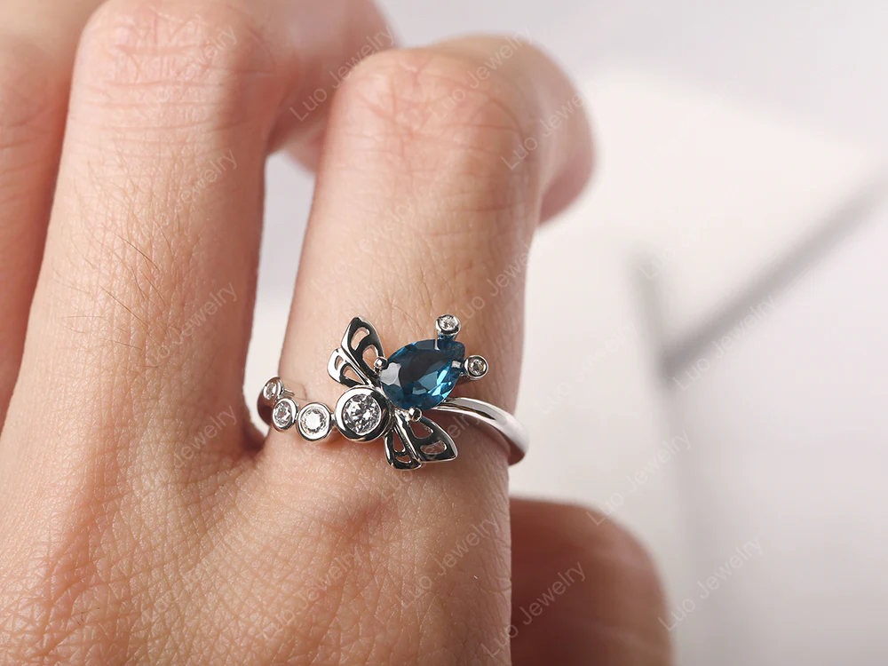London Blue Topaz Dragonfly Ring - Image 5