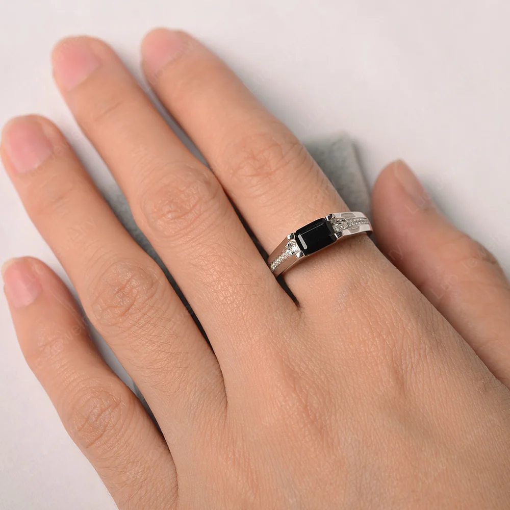 East West Black Spinel Engagement Ring - Image 4