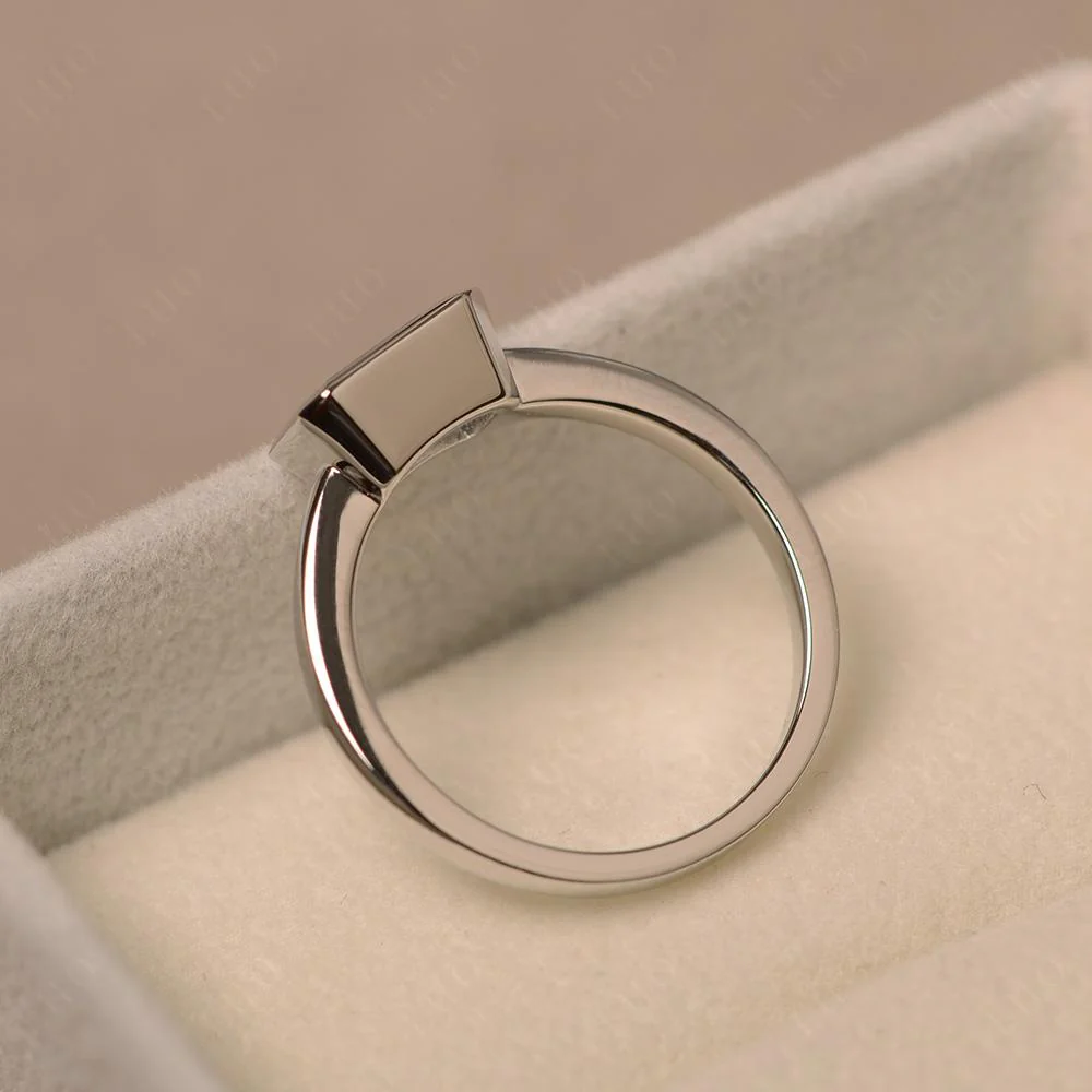 East West Emerald Cut Aquamarine Bezel Ring - Image 32