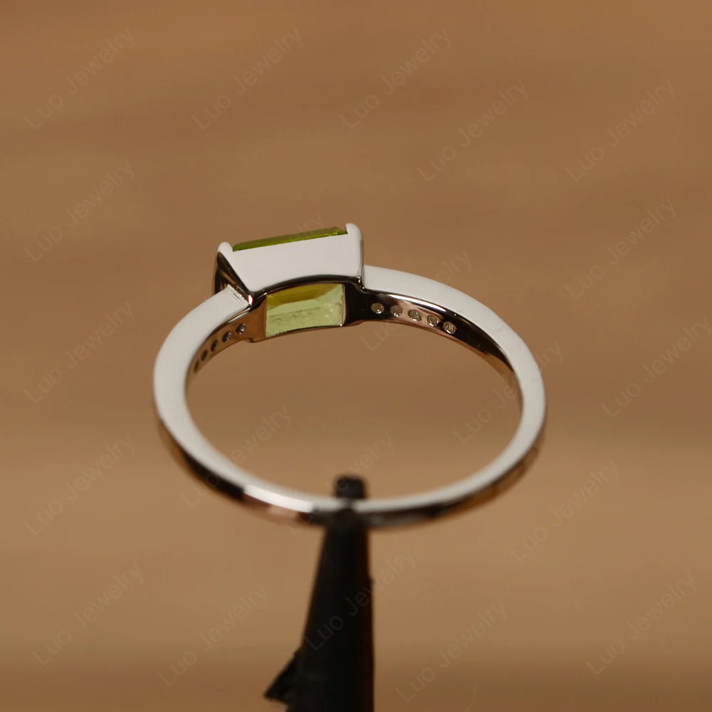 Peridot Half Bezel Emerald Cut Ring - Image 3