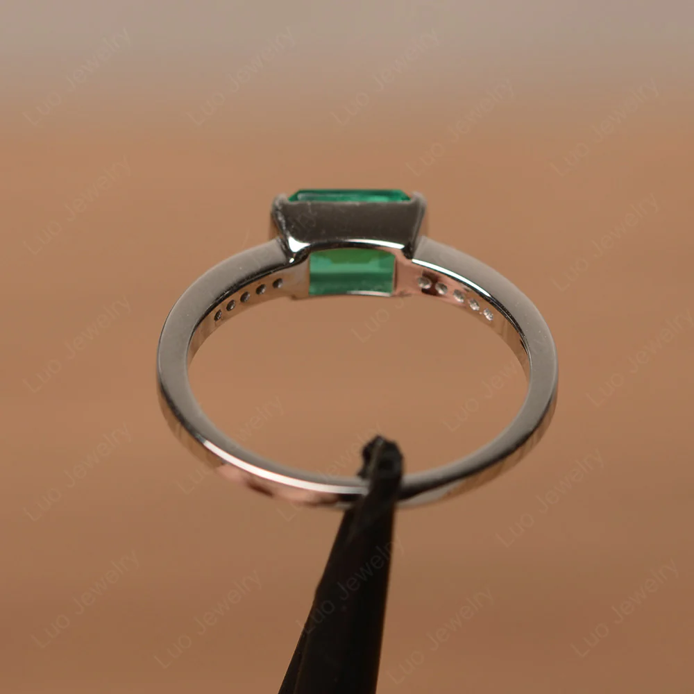 Emerald Cut Half Bezel Emerald Ring - Image 3