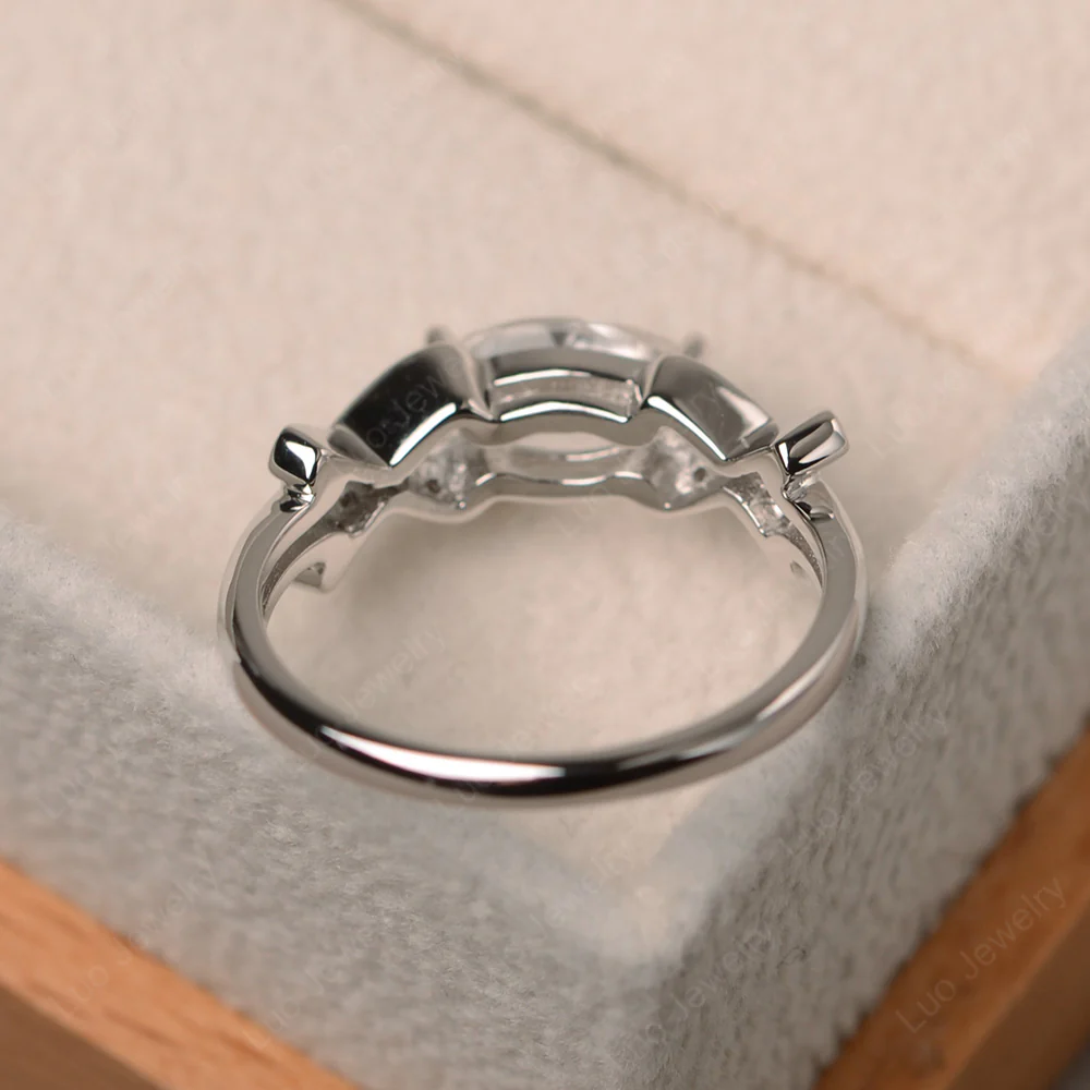 White Topaz East West Criss Cross Ring - Image 2