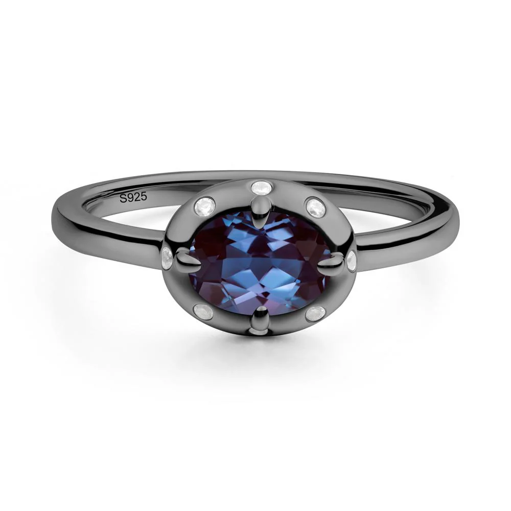 East-West Oval Alexandrite Ring - Image 4