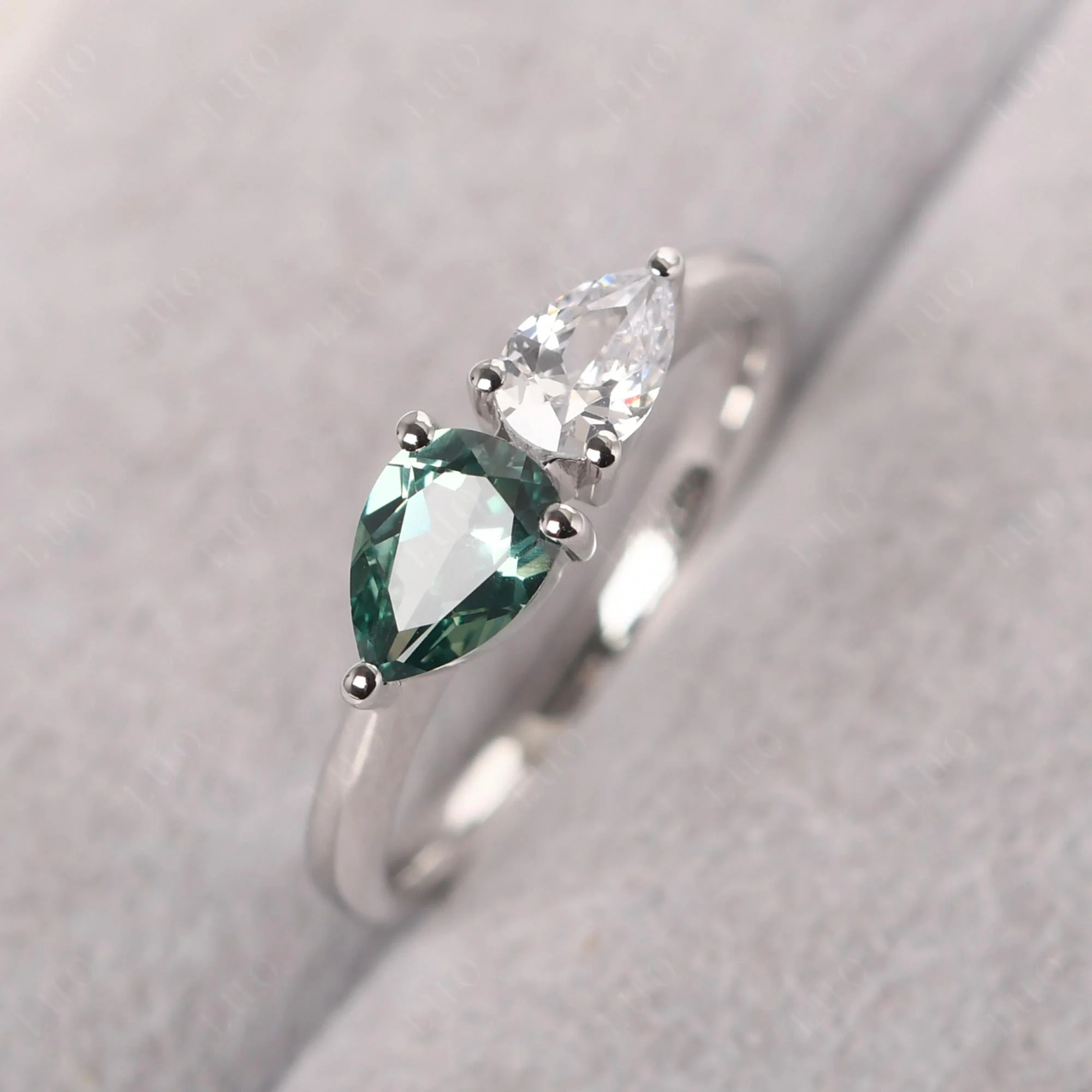 Cubic Zirconia and Green Sapphire 2 Stone Ring - Image 11