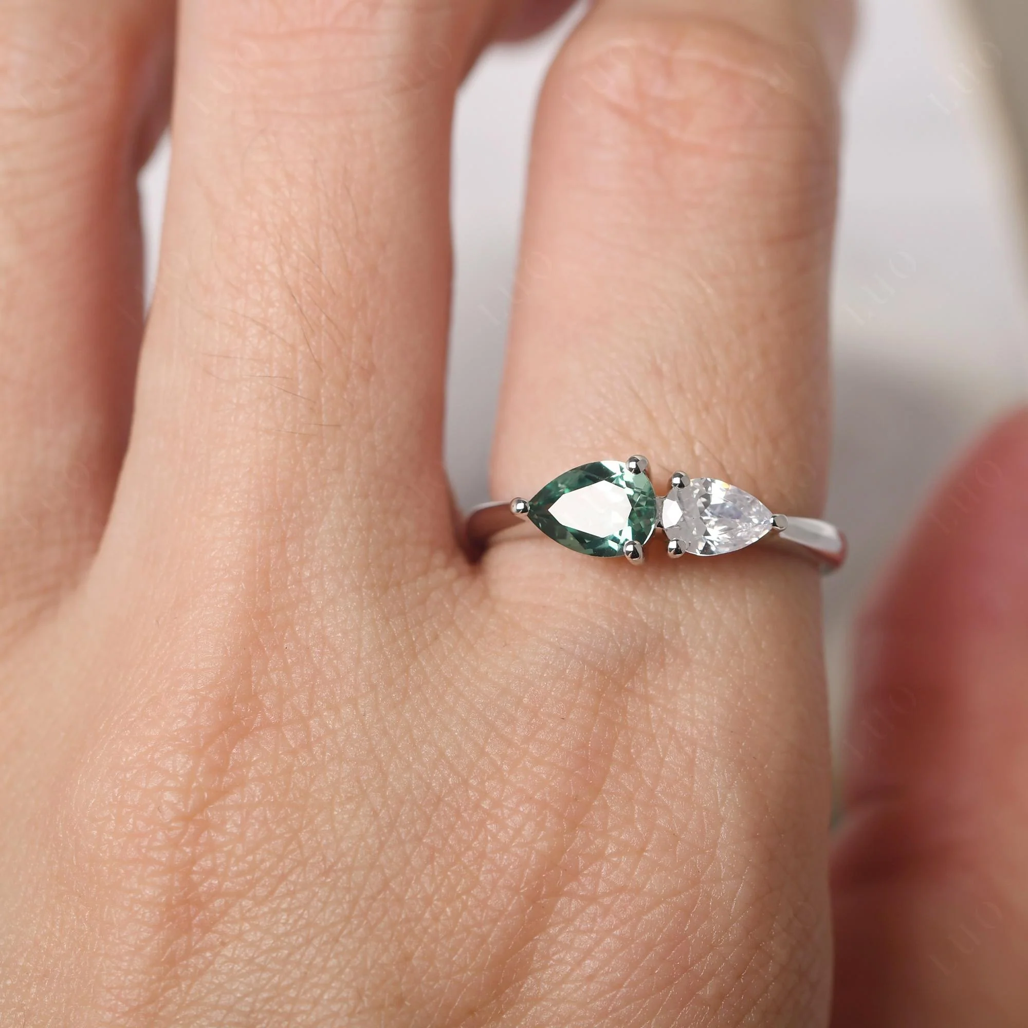 Cubic Zirconia and Green Sapphire 2 Stone Ring - Image 14