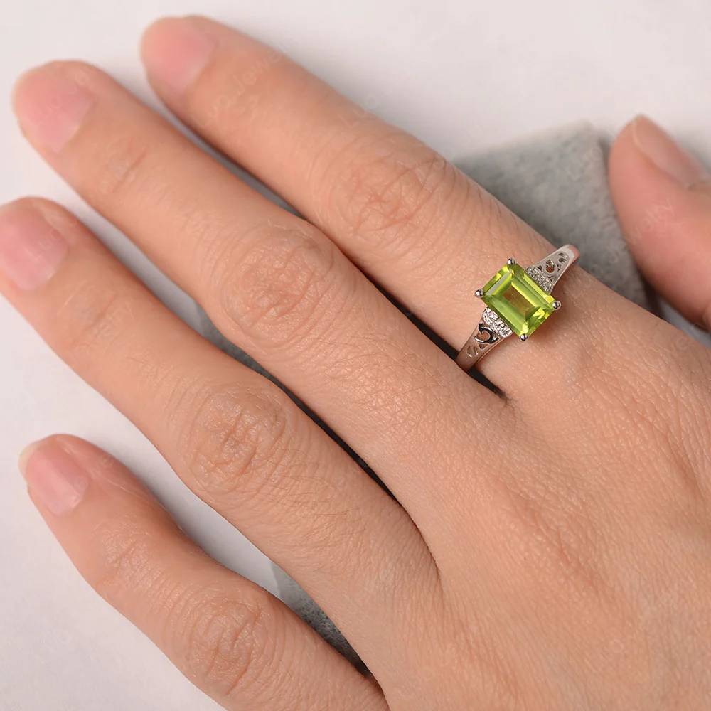 Emerald Cut Art Deco Peridot Ring - Image 3