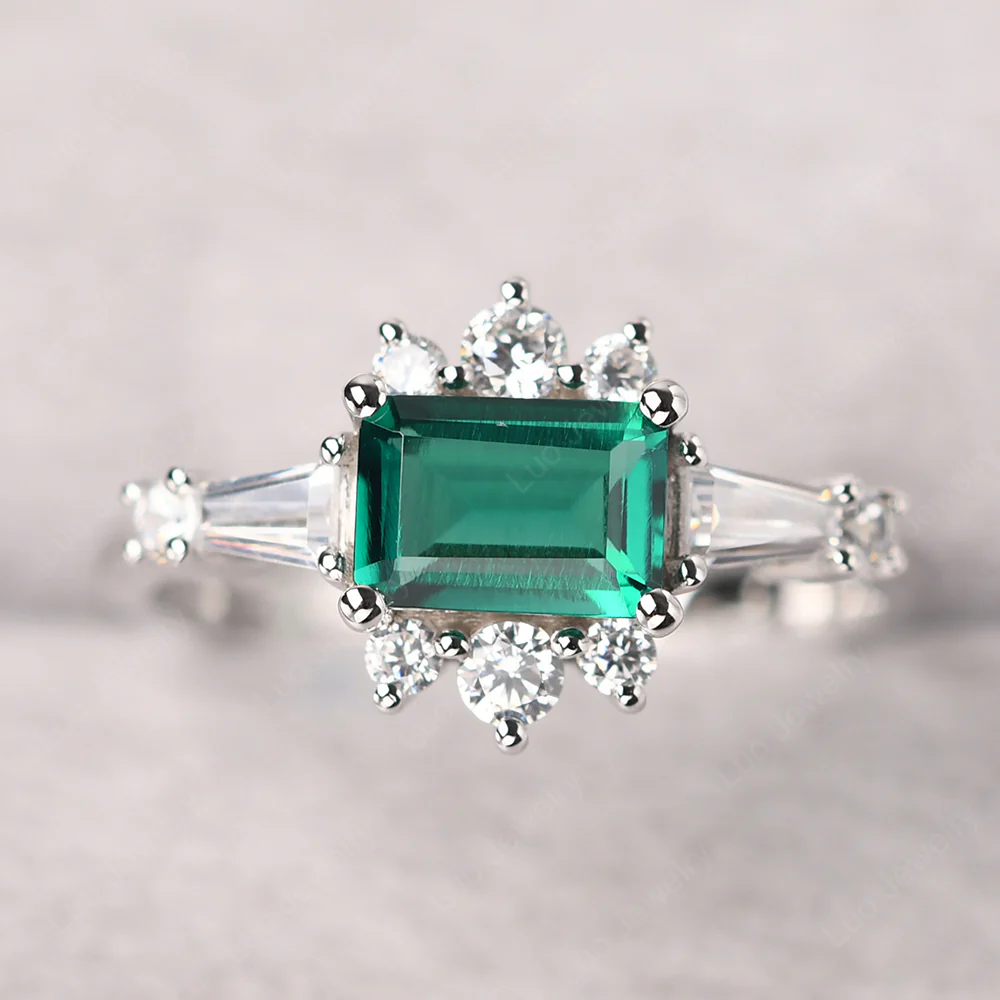Art Deco Emerald Horizontal Ring
