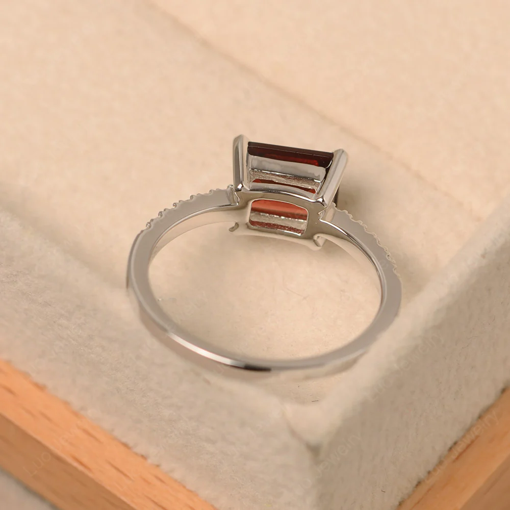 Emerald Cut Garnet Horizontal Ring - Image 4