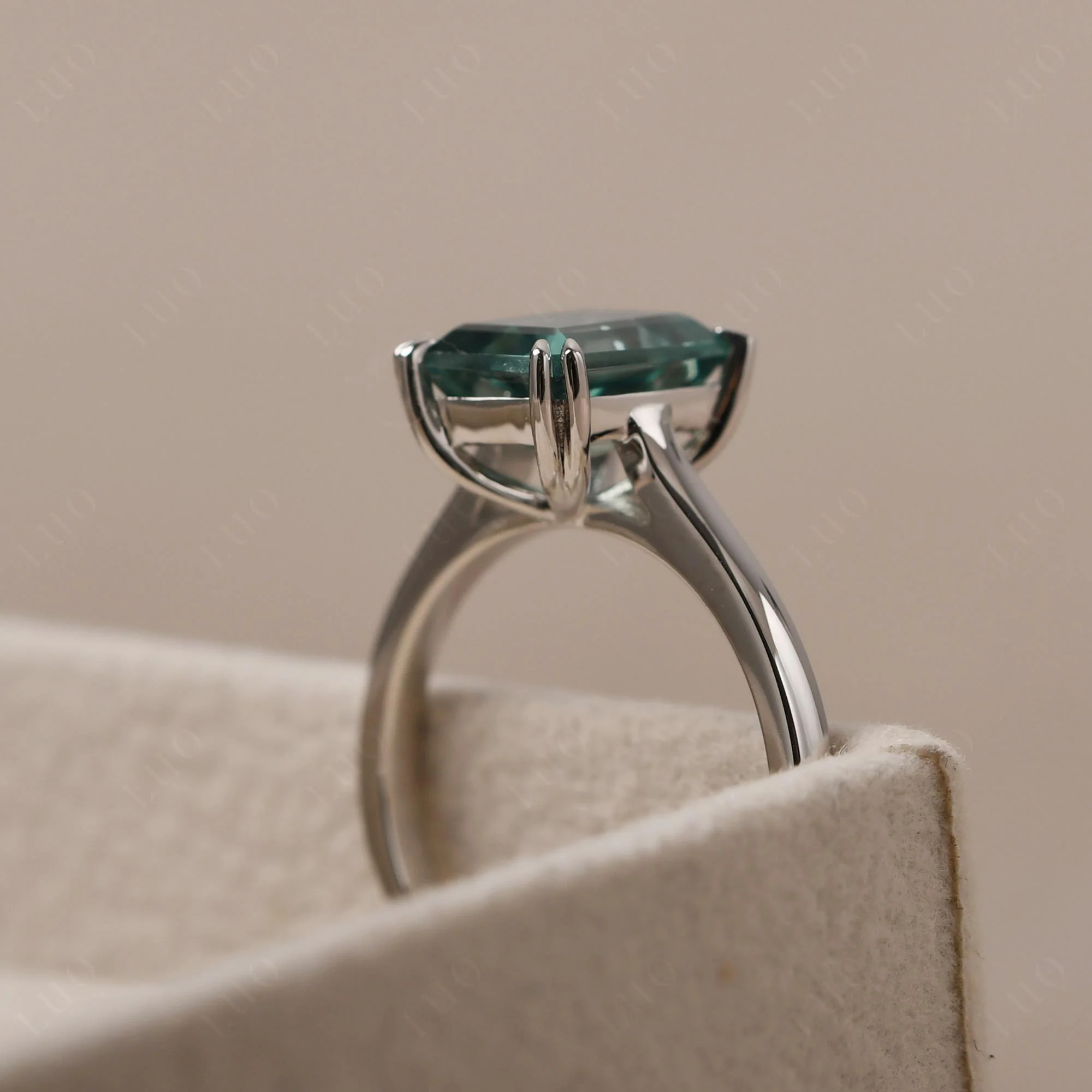 Green Sapphire Double Claw Prong Engagement Ring - Image 13