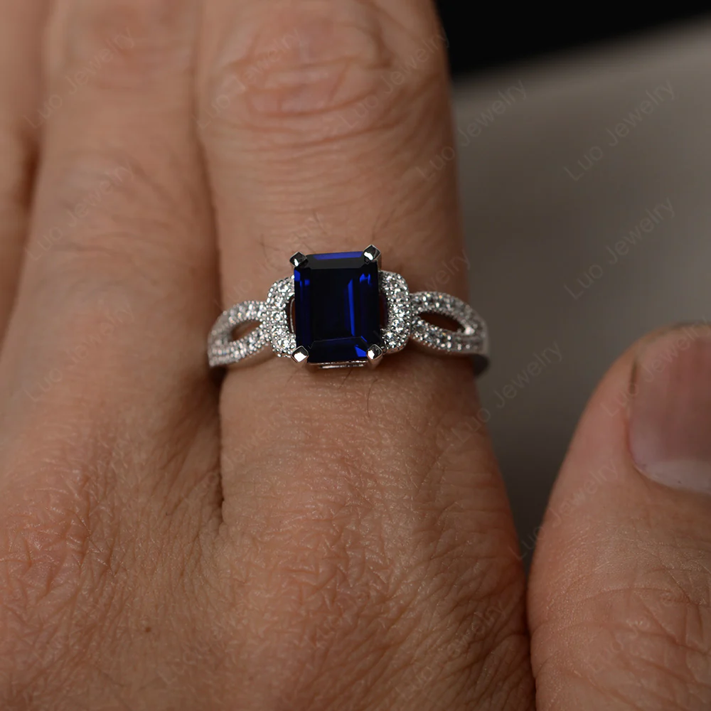 Emerald Cut Sapphire Ring Art Deco - Image 3