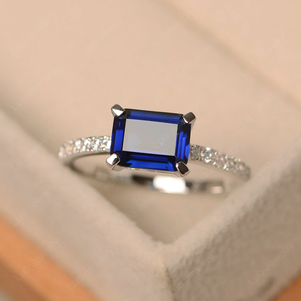 Emerald Cut Sapphire Horizontal Ring