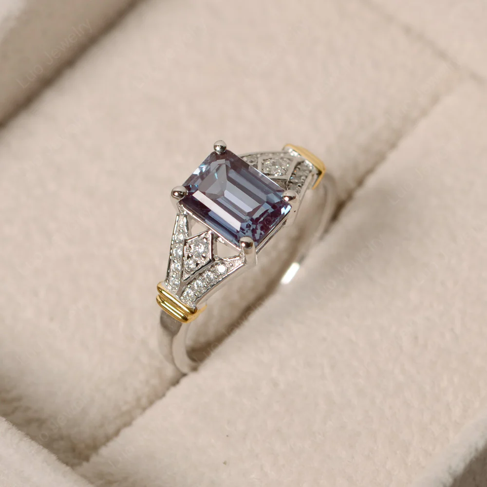 Alexandrite Women's Crown Ring - Image 4